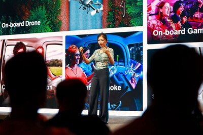 YOYO (PRNewsfoto/ASTRAUX)