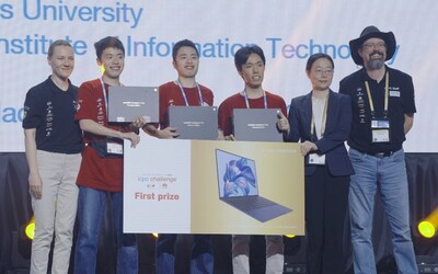 The Tokyo trio celebrating victory in the ICPC Challenge (PRNewsfoto/Huawei Technologies Co., Ltd)