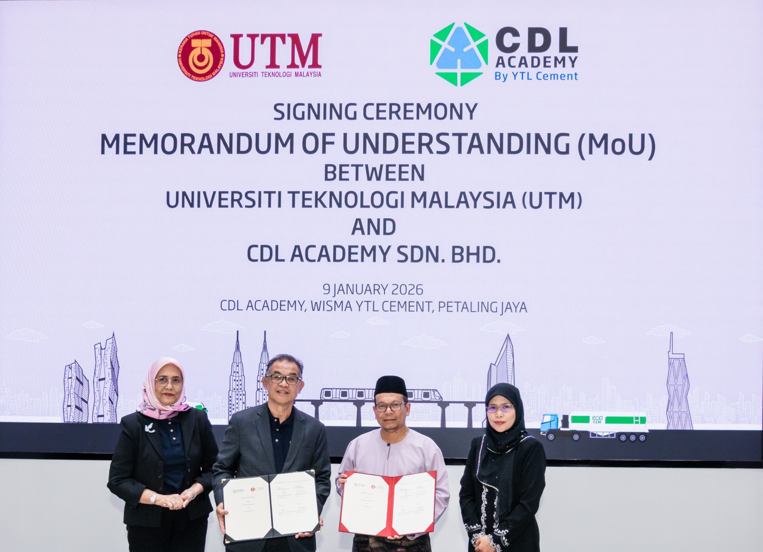 (from left to right): Datuk Aziyah Mohamed, Co-chairman of CDL Academy Sdn. Bhd., Dato’ Sr. Mohd Zaid Zakaria, Chairman of CDL Academy Sdn. Bhd., Prof. Dr. Mohd Shafry Bin Mohd Rahim, Vice-Chancellor of Universiti Teknologi Malaysia, and Associate Professor Ir. Dr. Noor Nabilah Sarbini, Director, Forensic Engineering Centre of Universiti Teknologi Malaysia during the Memorandum of Understanding signing ceremony between CDL Academy Sdn. Bhd. and Universiti Teknologi Malaysia.