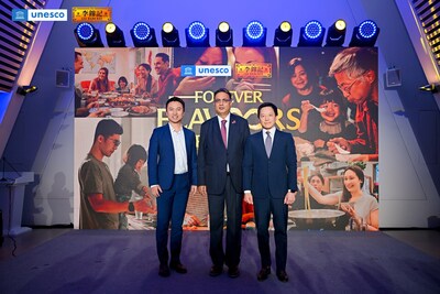 (from left) Simon Cao, Vice President - Global Brand Development and Communications, Global Marketing of Lee Kum Kee Sauce, Professor Shahbaz Khan, Director and Representative, UNESCO Regional Office for East Asia, and Daniel Shih, Chief Corporate Affairs Officer and General Counsel of Lee Kum Kee Group, officiate at the launching ceremony. (PRNewsfoto/Lee Kum Kee Sauce)