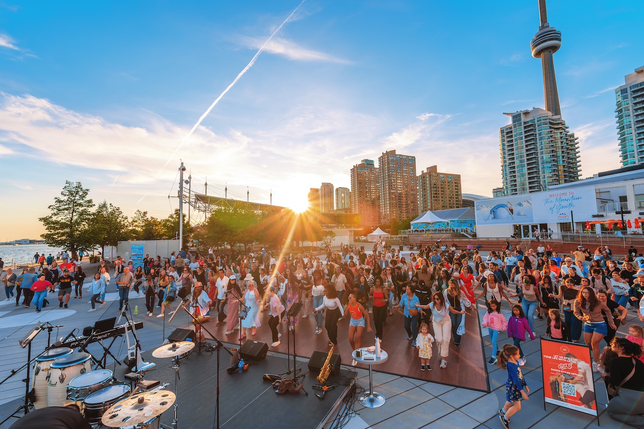 Dancing on the Square
