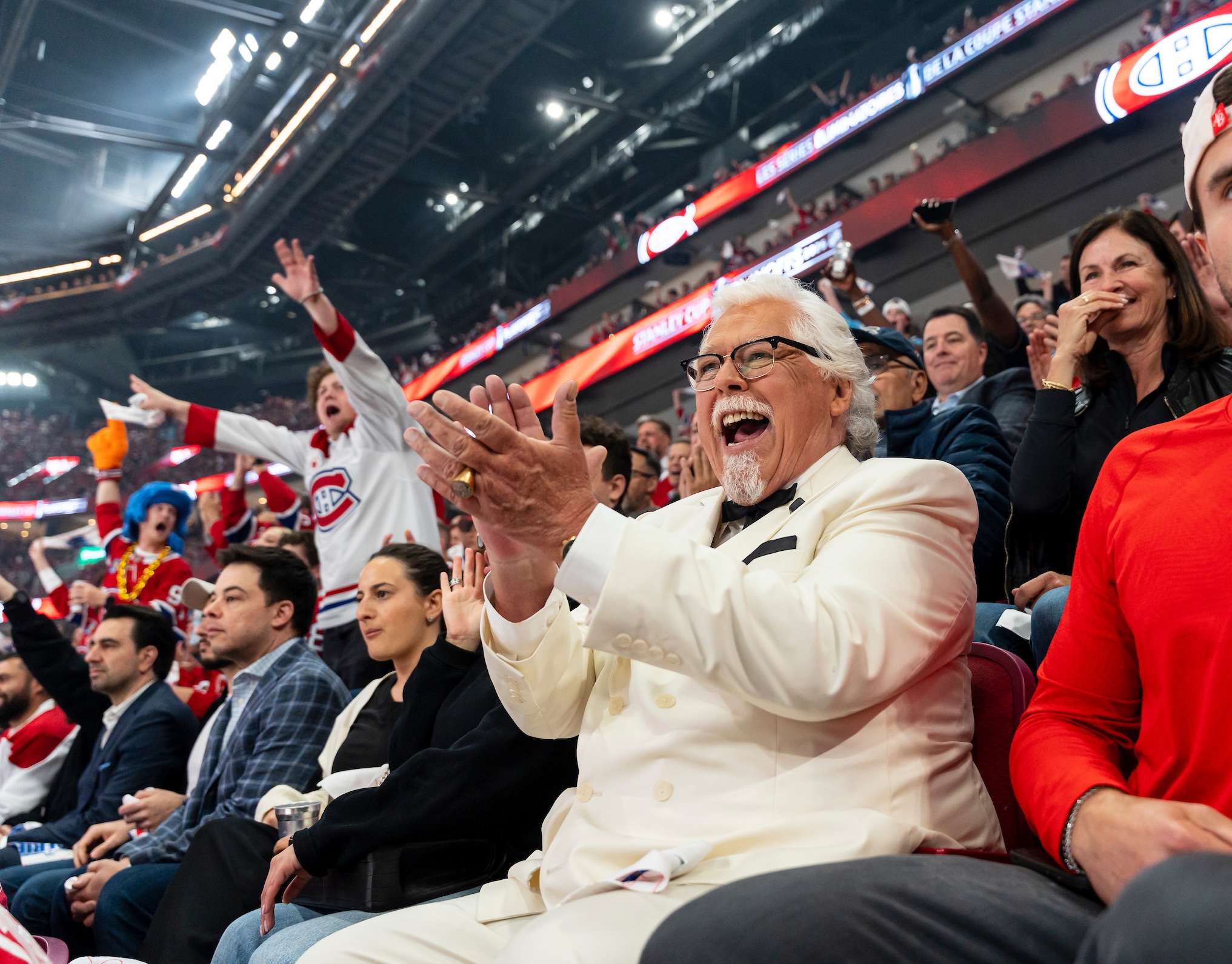 The Colonel Has Officially Joined Habs Nation Le Colonel rejoint officiellement la grande famille du CH