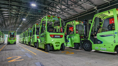 XCMG Scales Deployment of Intelligent Logistics Solution, Enabling More Efficient, Lower-Emission Operations at Global Aviation Hubs XCMG Scales Deployment of Intelligent Logistics Solution, Enabling More Efficient, Lower-Emission Operations at Global Aviation Hubs
