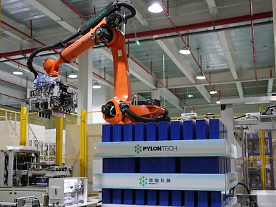 Pylontech’s 588Ah and 601Ah prismatic LFP cells roll off the production line.
