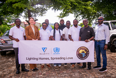 Năng lượng sạch cho tất cả: BLUETTI và UN-Habitat mở rộng hành động chung tại Nigeria BLUETTI and UN-Habitat carry out the second joint initiative in Nigeria, supporting sustainable development in local communities.