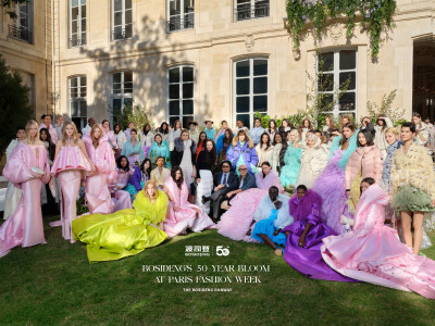 Lần đầu tiên Bosideng góp mặt trong lịch trình chính thức của Tuần lễ Thời trang Paris, sau khi đã trình diễn tại New York, Milan và London