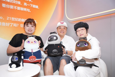 Tại Hội chợ Điện tử Hồng Kông (Mùa thu) 2026, robot migo của Migo Intelligence (Hangzhou) thu hút sự chú ý nhờ kết nối cảm xúc, cảm giác “có hồn”