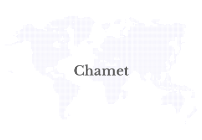 Chamet cung cấp tính năng dịch thuật AI theo thời gian thực hỗ trợ hơn 50 ngôn ngữ và công nghệ AI đa phương thức
